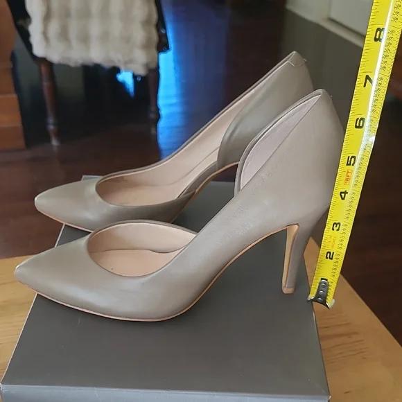 Vince Camuto Elona2 Leather Mouse Grey Taupe Women's Pumps Heels Size 6.5 - Picture 3 of 10
